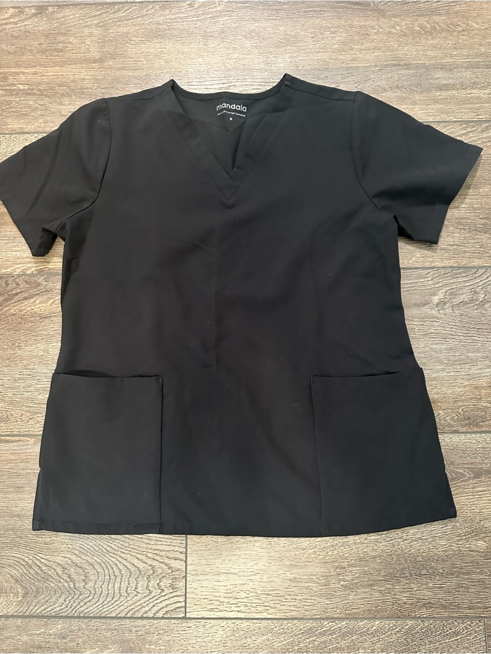 Mandala Women's Black V-Neck Short Sleeve Scrub Top with Front Pockets